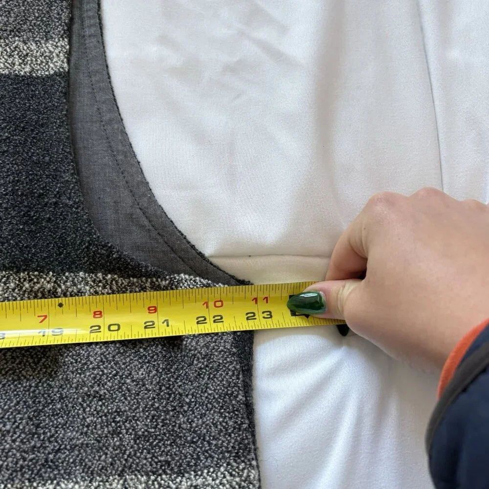 Vintage Mens Wool Blend Button‎ Up Vest Black Gray Striped 90s Y2K Grunge Skater